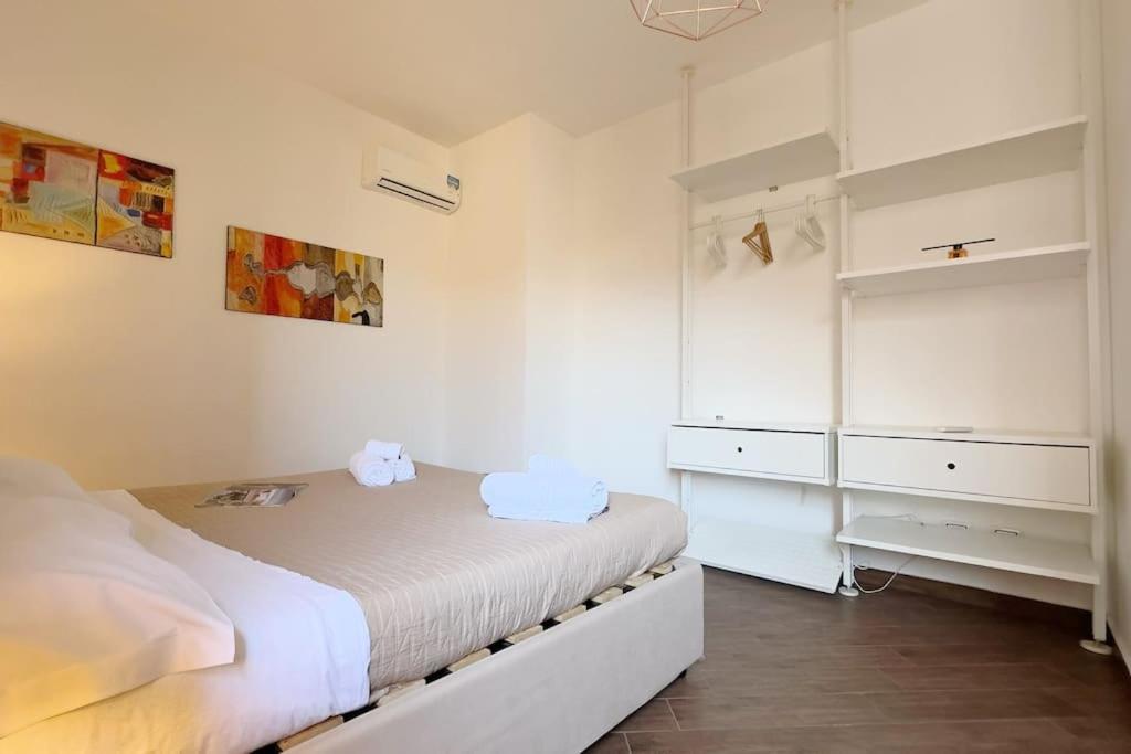 Molo Five Apartment Palerme Extérieur photo